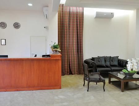 Lagace Hotel ジュニエ エクステリア 写真