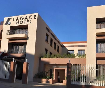 Lagace Hotel ジュニエ エクステリア 写真